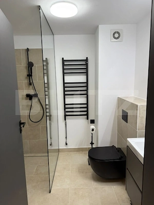 Apartament 2 camere,parcare, zona Liberty - imagine 8