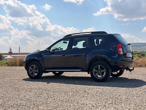 Dacia Duster  - imagine 3