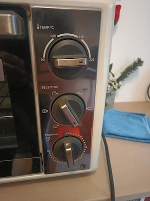 Cuptorul electric Star-Light 180p watti, 6 programe - imagine 3