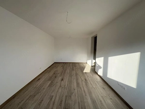 Apartament-2-Camere-Decomandat-54mp-Utili-Balcon-5mp-Parcare-Sanpetru-Residence - imagine 5