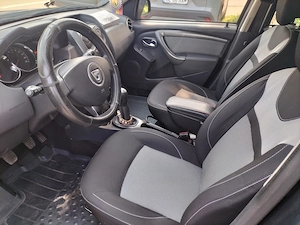 Dacia Duster Laureate,-1.6 benzina  -115cp - 141000 km -tractiune 4x2 -Alarma Viper - Carlig remorca - imagine 7