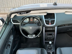PEUGEOT 207 CC 1.6 Benzina 120CP An Fabricatie 2008 150.000KM Impecabila - imagine 7