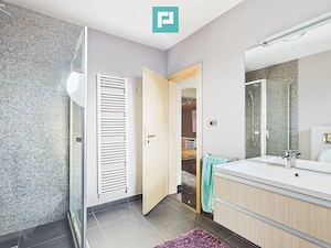 Casă de vânzare- 490 mp in Grigorescu /Oradea - imagine 8