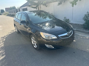 Oprl Astra J 1.7 CDTI,klima,pilot automat,geamuri electrice - imagine 2