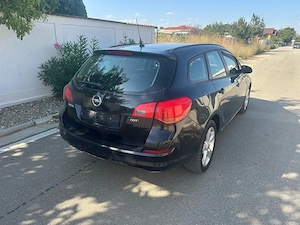 Oprl Astra J 1.7 CDTI,klima,pilot automat,geamuri electrice - imagine 4