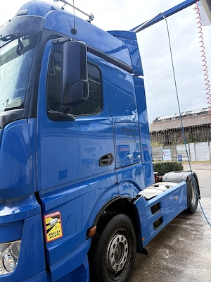 Mercedes Actros mp4 - imagine 4