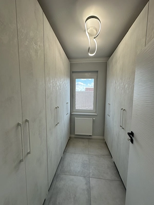 Apartament 3 camere 100 mp in Braytim - imagine 19