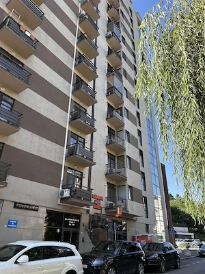 Garsonieră de închiriat, mobilată și utilată, 41 mp, etaj 4 12, Piața Sudului - imagine 8