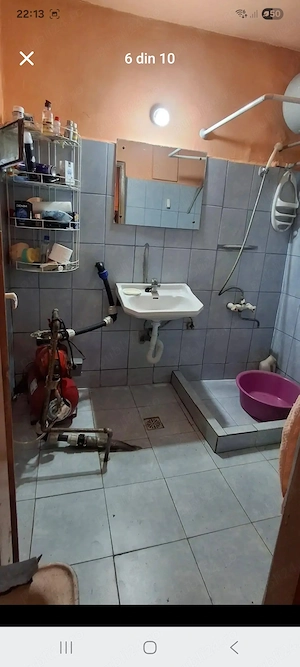 Se vinde casă cu 3 camere si dependințe + teren - imagine 4