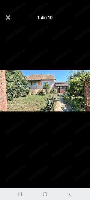 Se vinde casă cu 3 camere si dependințe + teren