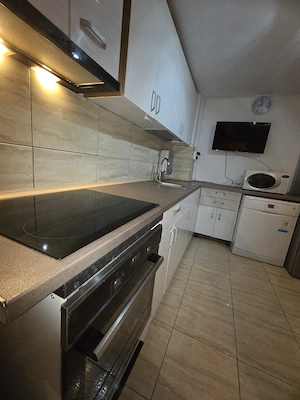 Vanzare apartament 3 camere Targoviste  - imagine 10