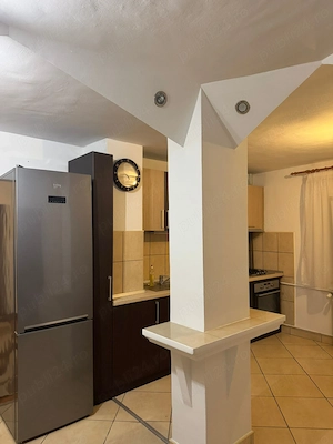 Inchiriez apartament 3 camere - imagine 5