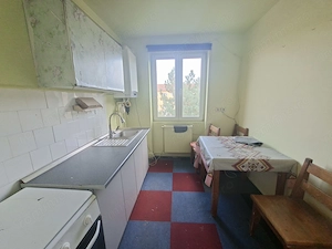 Apartament 2 camere de vanzare strada Aleea Biruintei si balcon etaj 4 Mihai Viteazul  - imagine 9