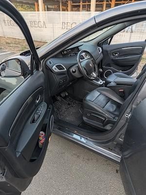 Vând Renault Scenic 3 (benzina 1.4) - imagine 4