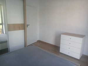 închiriez  ap modern 2 camere 45 m str Grănicerilor nr 21  - imagine 7