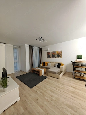 Vand apartament 2 camere si loc de parcare subteran, Torontalului - Campeador City - imagine 2
