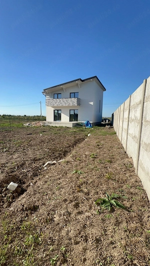 Casa 120mp utili teren 700mp ingradit Decebal - Vetis - imagine 8