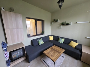 Apartament 4 camere la parter, terasa proprie, curte cu copaci batrani, Ploiesti - imagine 4