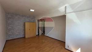 Apartament 4 camere de vânzare - Vitrometan - imagine 16