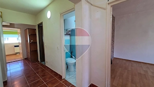 Apartament 4 camere de vânzare - Vitrometan - imagine 17