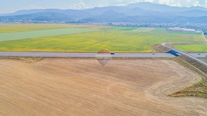 Teren extravilan 17,000mp Rasnov langa Autostrada A3, zona industriala - imagine 14