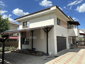 Casa individuala moderna cu panouri fotovoltaice, 600mp teren, 5 camere si garaj - imagine 2