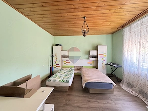 Casă individuală de vânzare – cartierul Moșnei, strada 9 Mai, Mediaș - imagine 4