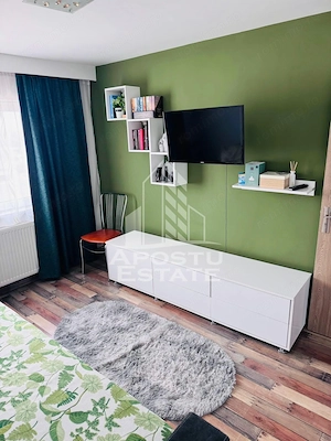 Apartament 3 Camere, Complet Renovat  Mobilat – Zona Alfa/64 mp - imagine 2