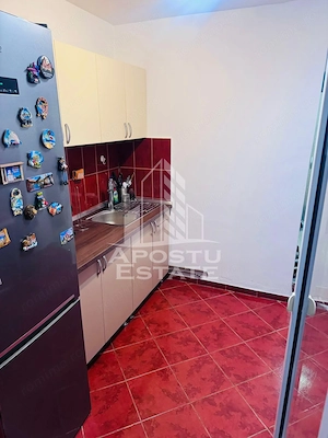 Apartament 3 Camere, Complet Renovat  Mobilat – Zona Alfa/64 mp - imagine 8