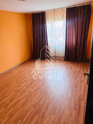 Apartament 3 Camere, Complet Renovat  Mobilat – Zona Alfa/64 mp - imagine 6