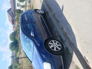 Vînd  w golf 5 din 2005 1.9 tdi   consum mic acte la zi se dă cu fiscal  masină ideală - imagine 3