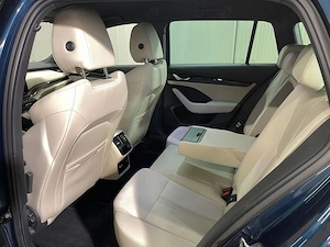 Skoda Octavia - imagine 11