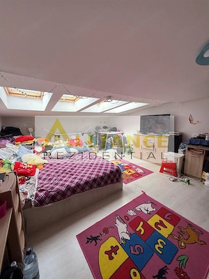 Apartament mare 4 camere â 145 mp compartimentare eficienta - imagine 13