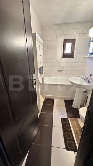 Apartament 4 camere, 77 mp, Zonă centrală - imagine 8
