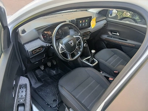 Dacia sandero stepway proprietar an 2022 benzina km 89521 cp100 euro 6 - imagine 8