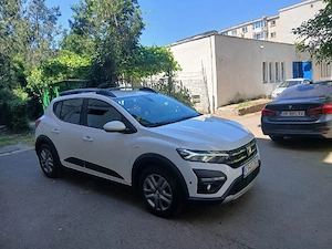 Dacia sandero stepway proprietar an 2022 benzina km 89521 cp100 euro 6 - imagine 9