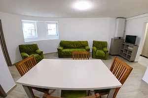 Apartament de închiriat – zona ultracentrală, Oradea - imagine 3