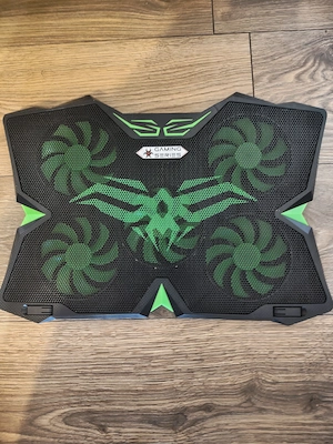 Vând Cooler laptop gaming MYRIA X11, iluminare, 17", negru