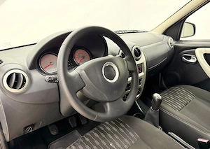 Dacia Logan MCV K90 1.6 16v Laureate - imagine 9