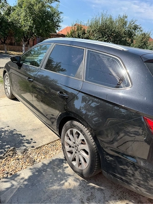 vand seat leon St - imagine 5