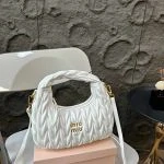 Miu Miu Matelassé geantă de damă, piele naturală