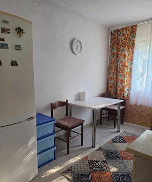 ciresica-2 camere,etaj 3 - imagine 9