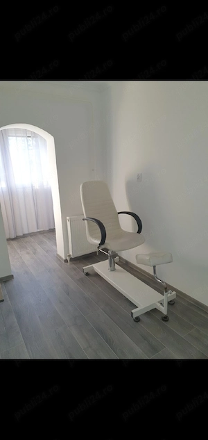 Inchiriez SALON de înfrumusețare  - imagine 3
