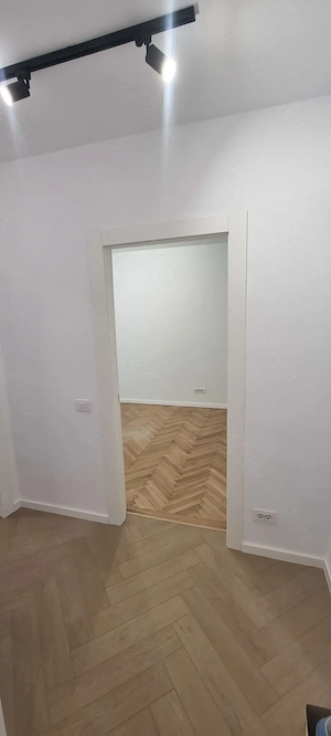 Apartament 3 camere de închiriat pentru birou - imagine 2