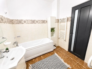 Vand apartament 2 camere zona Bariera - imagine 3