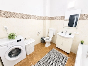 Vand apartament 2 camere zona Bariera - imagine 6