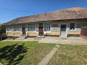vand casa in Tirimia  - imagine 3