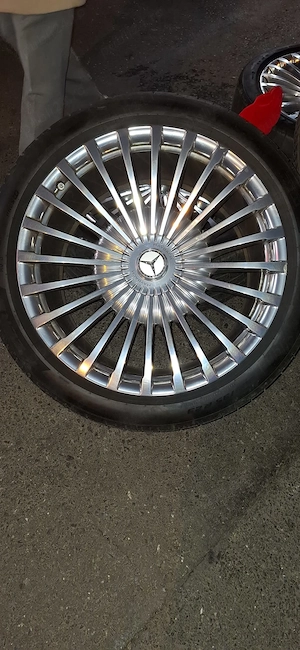 Jante GLS Maybach R23 Originale rulate 5000 de Km - imagine 4