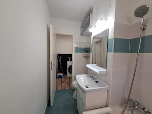3 camere-67 mp-Etaj 2-Centrala proprie-Mobilat si utilat-Sagului - imagine 18
