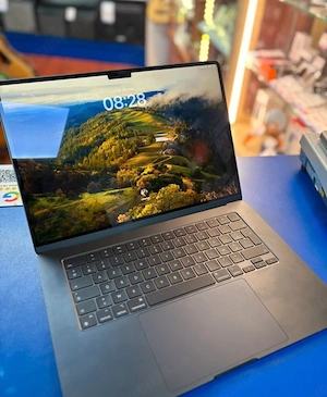 Calculator Apple Macbook Air M2 15 inci GARANȚIE 2 ANI